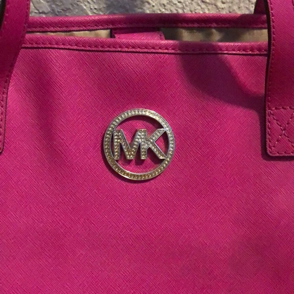 Hot pink tote - Picture 2 of 4